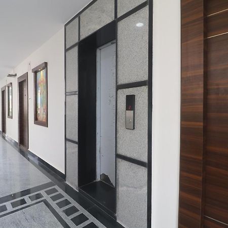 Unique Homestays Kondapur  Екстер'єр фото